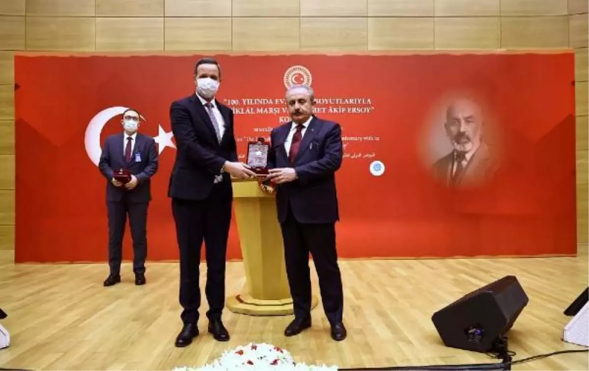 Şentop: 'Millet şairi Mehmet Akif'ten daha güzel bu milletin hislerini kim ifade edebilirdi'