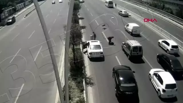 Ağustos ayındaki trafik kazaları kamerada; iki aracın altında kaldı