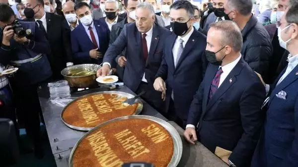 BAKAN PAKDEMİRLİ: GEÇEN YIL TARIMSAL HASILAMIZ, CUMHURİYET TARİHİ REKORUNU KIRDI