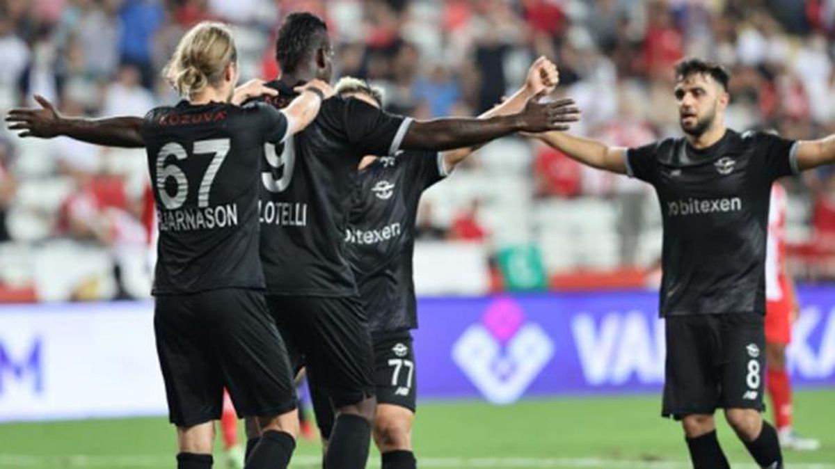 Balotelli resitale devam ediyor! Adana Demirspor, Antalya engelini 2-1'lik skorla geçti