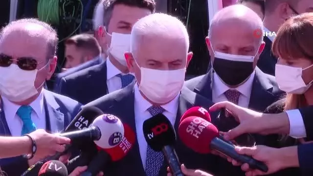 Binali Yıldırım: "Yeni bir sistem arayışına gitmek vakit israfıdır"