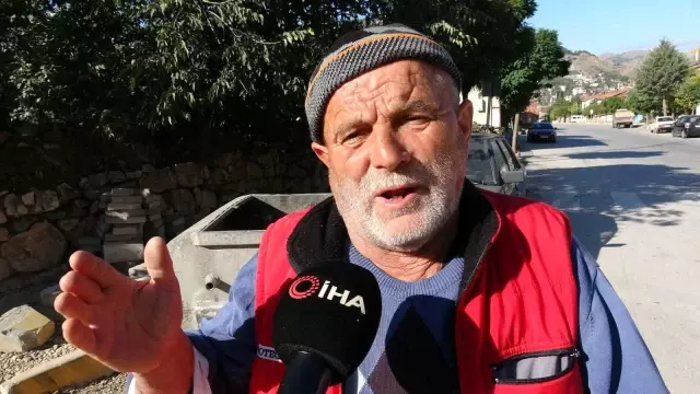 Çöpte bulduğu ziynet eşyaları polise teslim etti, insanlık ölmemiş dedirtti