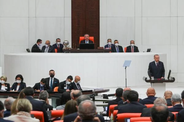 Cumhurbaşkanı Erdoğan: Uzlaşmayla hazırlanacak yeni Anayasa, en hoş 2023 armağanı olacak (2)