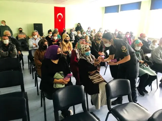 KADES üzerinden acil destek isteyen 11 kadına destek sağlandı