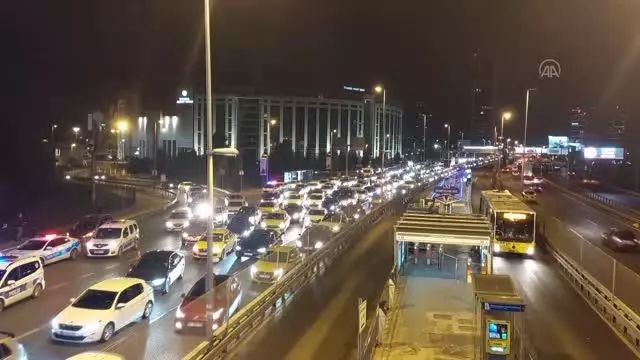 Son Dakika | Kağıthane'de meydana gelen trafik kazasında 2 kişi yaralandı