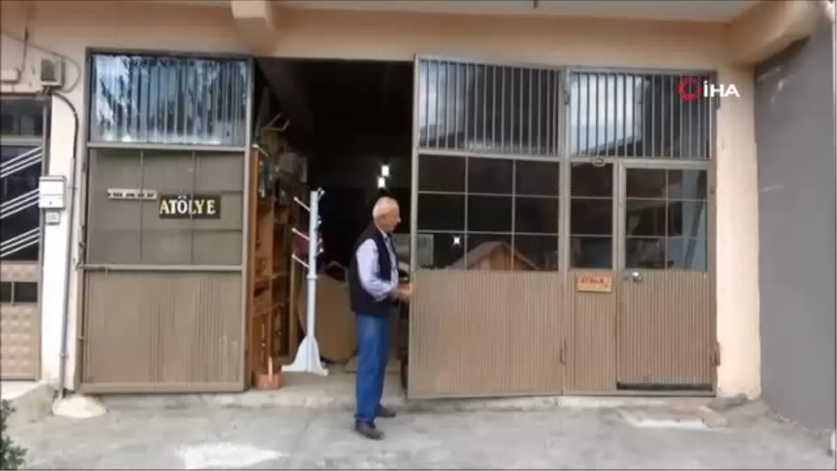 Merak üzerine başladı, ağaç oymacılığında ustalaştı