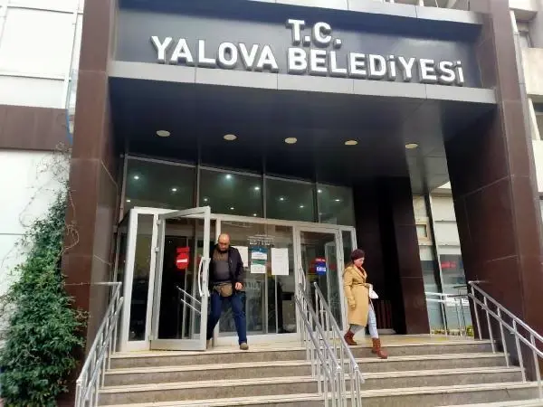 Son dakika haberleri! Zimmet soruşturmasında belediye başkanlığı görevinden alınan Salman'a bir dava daha