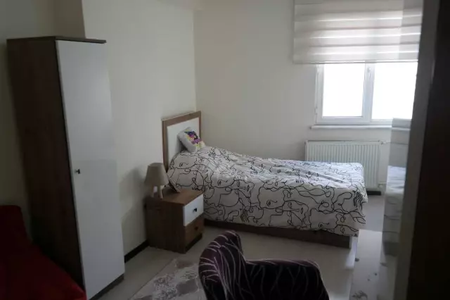 Apart yöneticileri üniversitesi öğrencilerinin barınamama iddialarını yalanladı