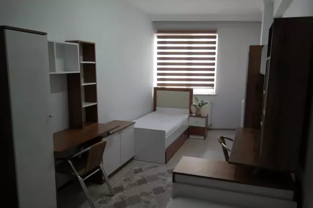 Apart yöneticileri üniversitesi öğrencilerinin barınamama iddialarını yalanladı
