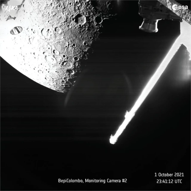 BepiColombo uzay aracı, Merkür'ün birinci fotoğraflarını Dünya'ya gönderdi