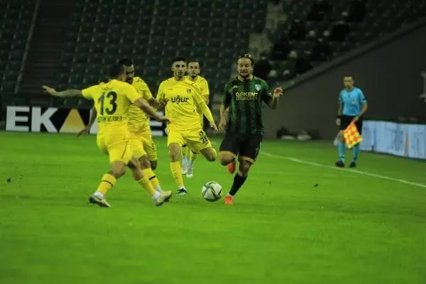 İstanbulspor: 2-1