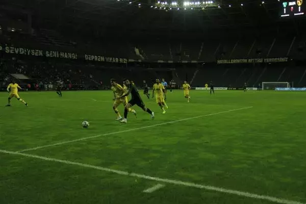 İstanbulspor: 2-1