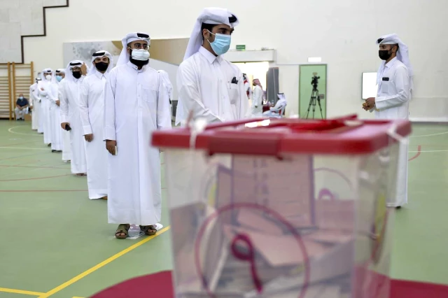 Katar'da birinci defa yapılan Şura Meclisi seçimlerine iştirak oranı yüzde 44