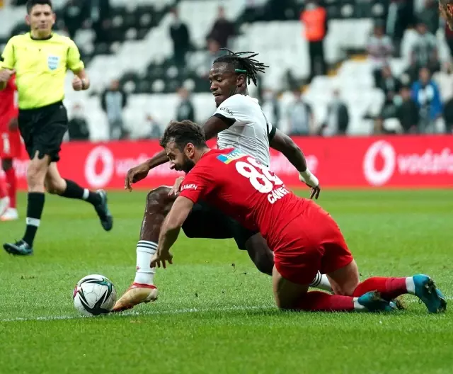 Süper Lig: Beşiktaş: 2 - DG Sivasspor: 1 (Maç sonucu)