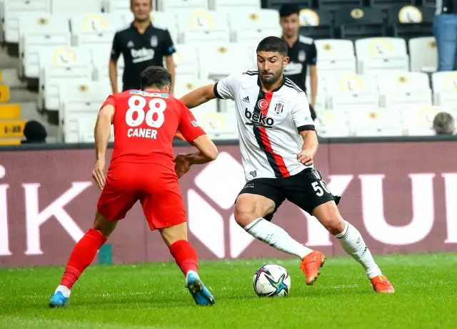Süper Lig: Beşiktaş: 2 - DG Sivasspor: 1 (Maç sonucu)