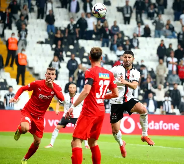 Süper Lig: Beşiktaş: 2 - DG Sivasspor: 1 (Maç sonucu)