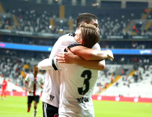 Süper Lig: Beşiktaş: 2 - DG Sivasspor: 1 (Maç sonucu)
