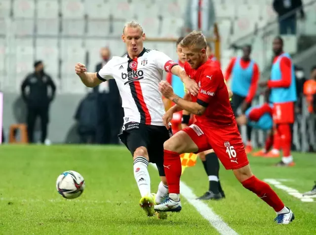 Süper Lig: Beşiktaş: 2 - DG Sivasspor: 1 (Maç sonucu)