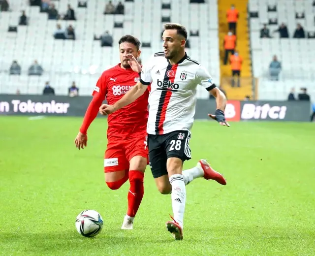 Süper Lig: Beşiktaş: 2 - DG Sivasspor: 1 (Maç sonucu)