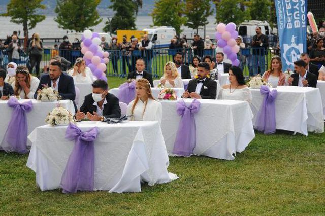 46 roman ciftin toplu nikah toreni yapildi 9 14436053 o