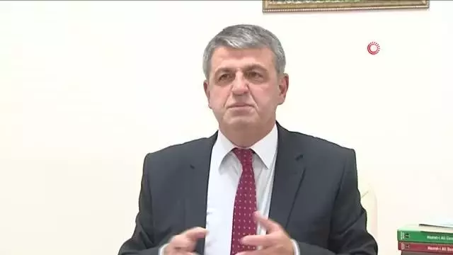 Alp Er Tunga'nın mezarının yerini bulduğunu sav eden Prof. Dr. Necati Demir: "Eldeki kaynakları kullanarak mezarın yerini tespit ettim"