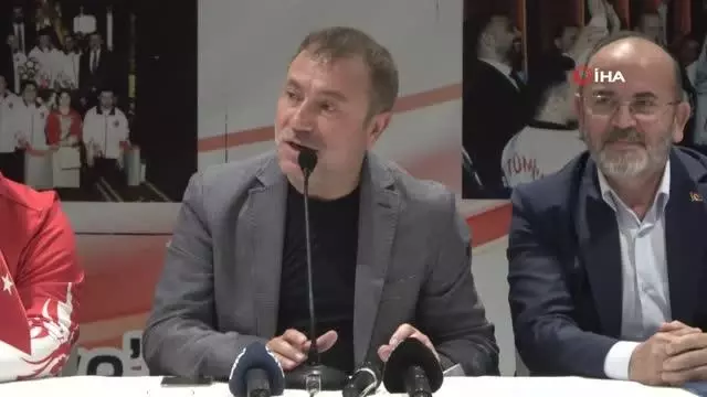 Son dakika haberi... Birol Aydın: Bu çocukları hazırlayan antrenörlere teşekkür ediyorum