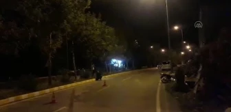 KAHRAMANMARAŞ - Refüje çarpan motosiklettekilerden 1'i öldü