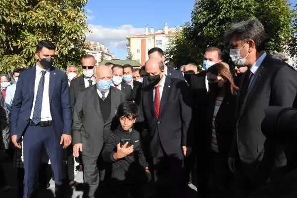 KKTC CUMHURBAŞKANI TATAR: KIBRIS'IN YUNANİSTAN'A BAĞLANMASINA ASLA GEÇİT VERMEYECEĞİZ
