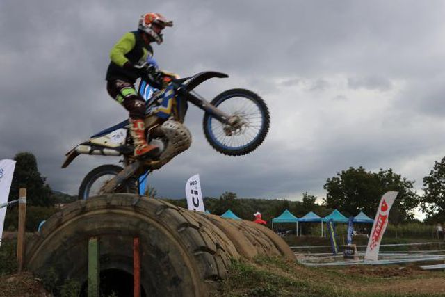 kocaeli de turkiye super enduro sampiyonasi 14435781 o