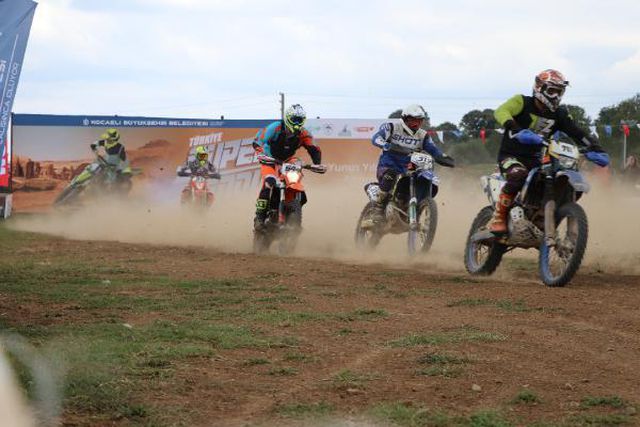kocaeli de turkiye super enduro sampiyonasi 4 14435781 o