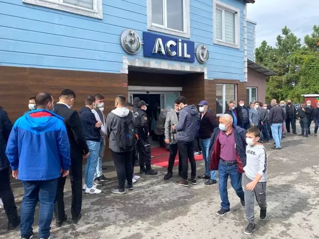 MHP kafilesini taşıyan midibüs devrildi: 2 ölü, 19 yaralı