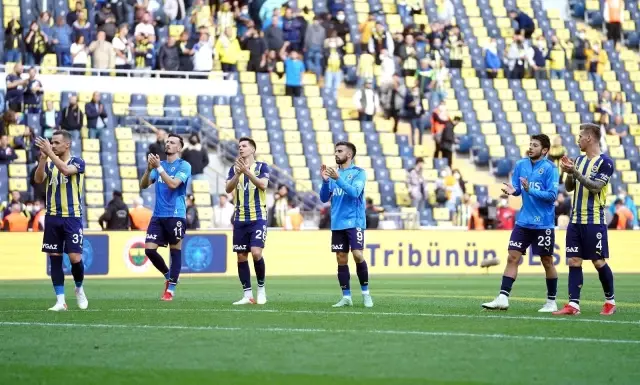 Süper Lig: Fenerbahçe: 2 - Kasımpaşa: 1 (Maç sonucu)