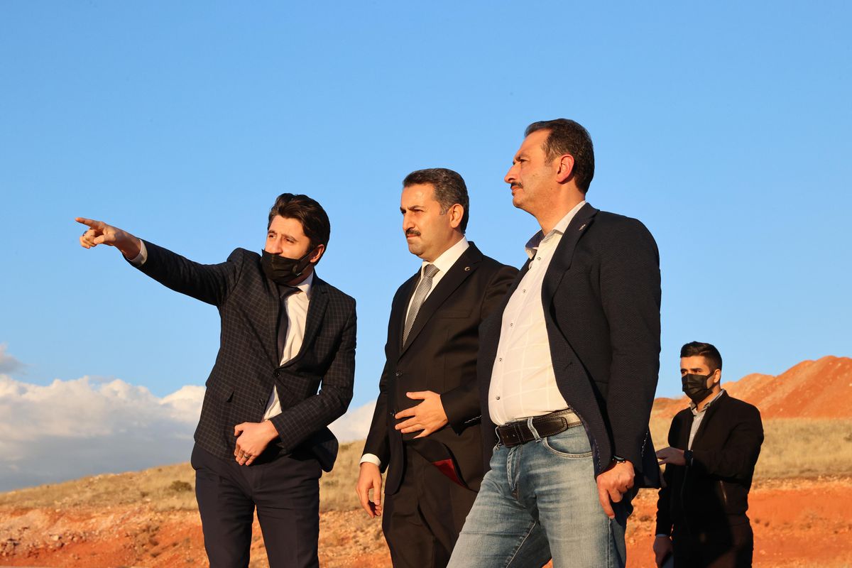 Tokat'ta katı atık tesisinde yeni depolama alanında çalışmalar sürüyor