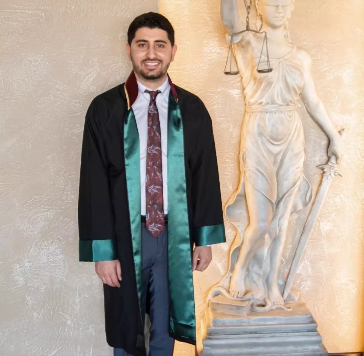 Avukat Barış Mükyen sahte avukatlık hizmetleri konusunda uyardı