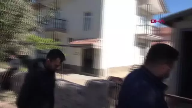 EVİN GARAJ KAPISI ÇALINDI
