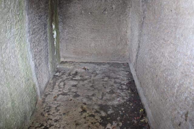 2 bin yıllık lahidin üzerindeki 'Mezarımı rahatsız etmeyin' bedduası görenleri şaşırtıyor 2 bin yıllık lahidin üzerindeki 'Mezarımı rahatsız etmeyin' bedduası görenleri şaşırtıyor