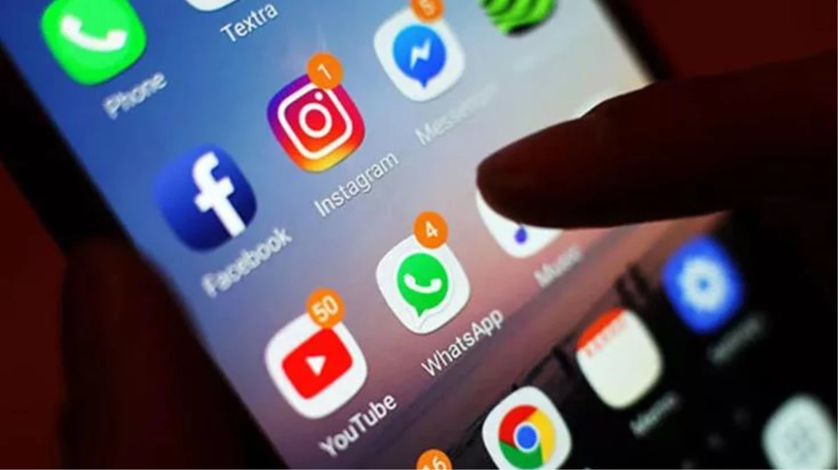 Facebook, WhatsApp ve Instagram çöktü! Sosyal medya devlerinden peş peşe açıklama geldi