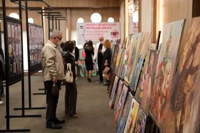 Kadına şiddete karşı bir fırça da sen at sergisi Büyükçekmece'de açıldı