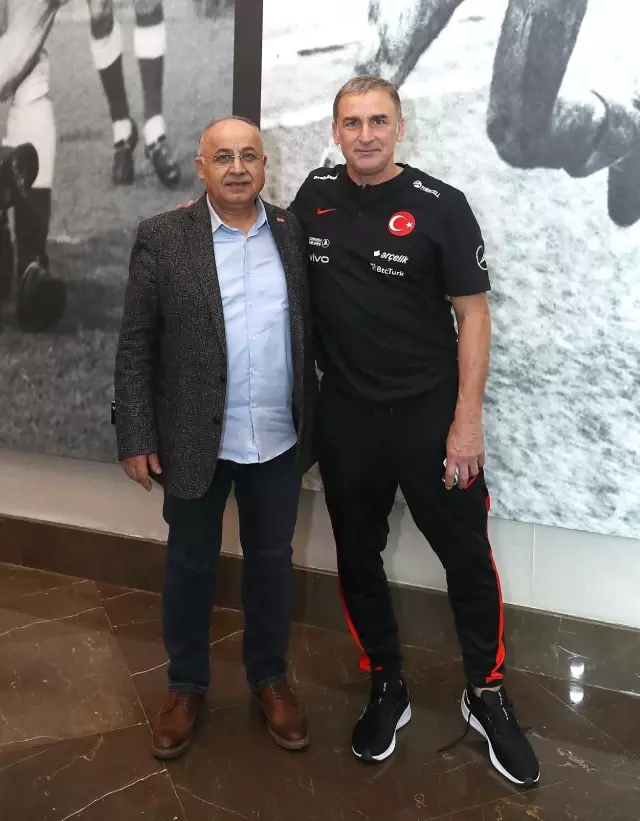 Kuntz: Kapılar kimseye kapalı değil, kimsenin yeri de garanti değil