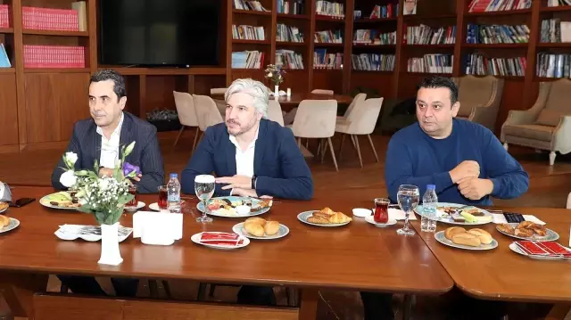 Kuntz: Kapılar kimseye kapalı değil, kimsenin yeri de garanti değil