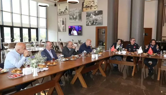 Kuntz: Kapılar kimseye kapalı değil, kimsenin yeri de garanti değil