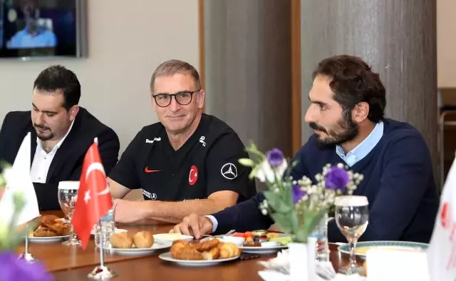 Kuntz: Kapılar kimseye kapalı değil, kimsenin yeri de garanti değil