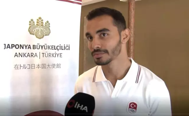 Milli okçu Mete Gazoz: Edebiyat tarihinin büyük bir isminin kitabını bana adamış olması gurur verici