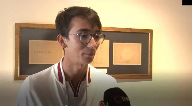 Milli okçu Mete Gazoz: Edebiyat tarihinin büyük bir isminin kitabını bana adamış olması gurur verici