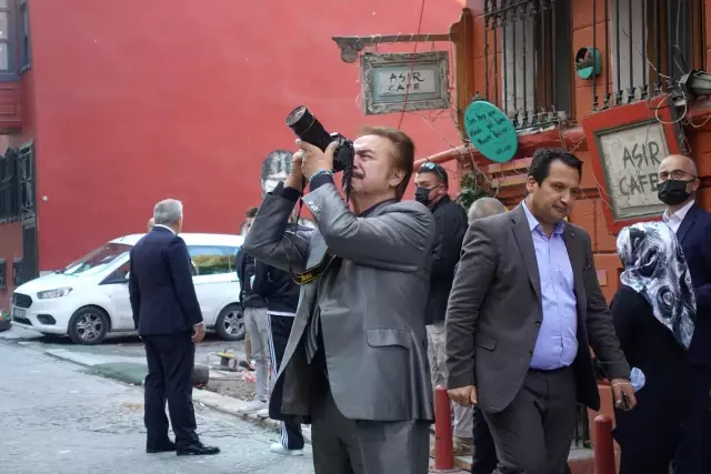 Orhan Gencebay, UNESCO Photo Safari projesi kapsamında Balat'ı fotoğrafladı