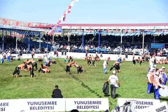 Pamukkaleli pehlivan altın madalya kazandı