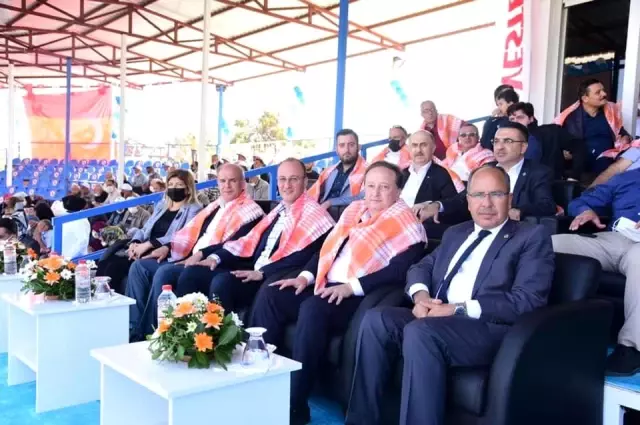Pamukkaleli pehlivan altın madalya kazandı