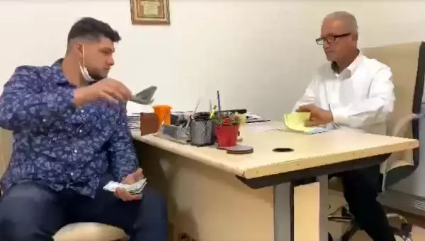 'Türkiye'de tıp fakültesi eğitimi' vaadiyle dolandırıcılığa suç duyurusu