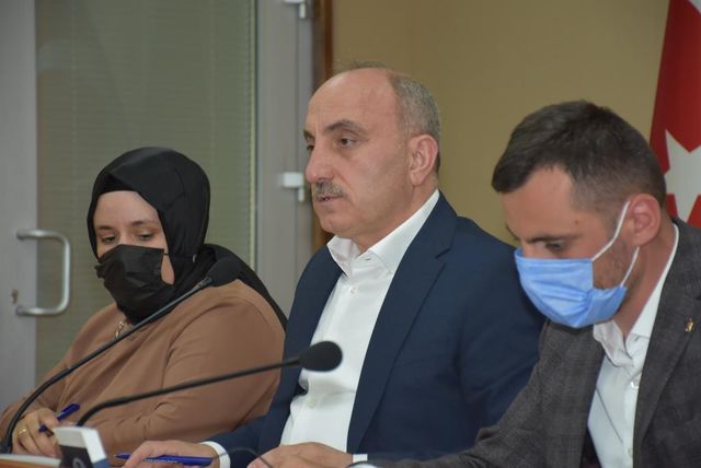 adapazari ve erenler belediyelerinde ekim ayi 3 14439902 o