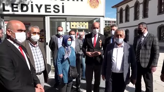 AFYONKARAHİSAR - Şehit yakınları ve gaziler "Vatan Size Minnettar" anonsuyla karşılanıyor